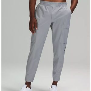 Brand New!!! Engineered Elements Cargo Pant 28”